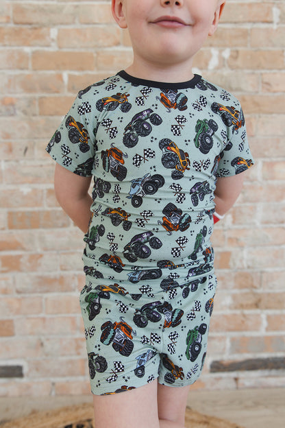 Stadium Smash - Pocket Short Set