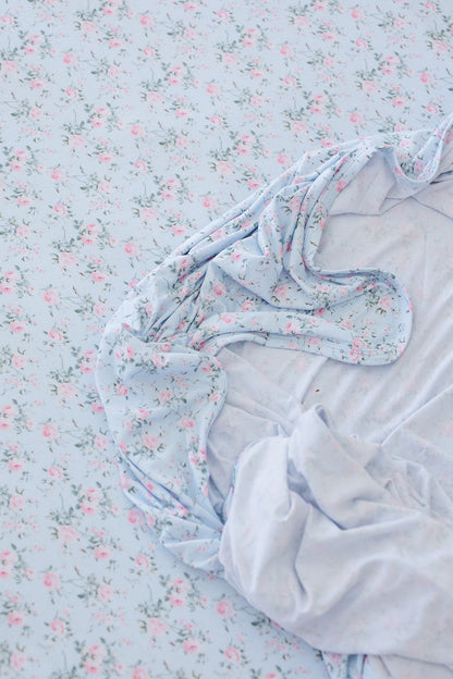Eloise - Lightweight Blanket
