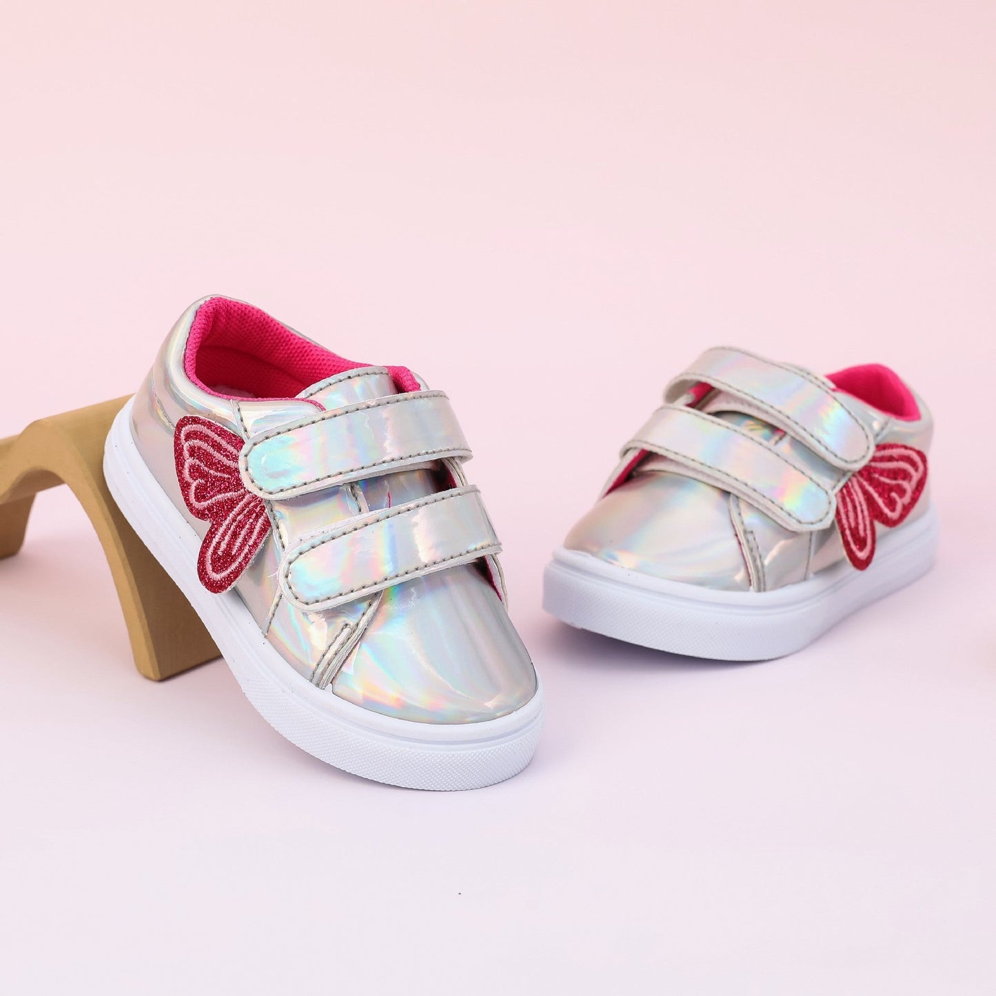 Childrens Mirror Panel Shoes Trendy Sequin Girls Shoes Cute Classic Velcro Designs