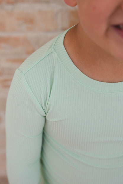 (SOLID, ribbed) Lion Around - Set
