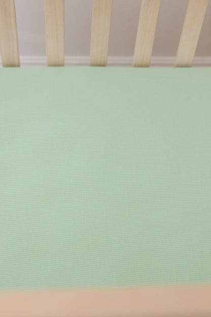 (SOLID, ribbed) Lion Around - Crib Sheet