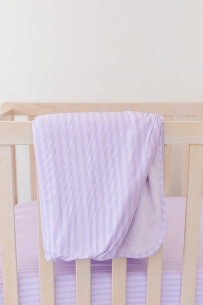 Amelia (ribbed) - Plush Blanket