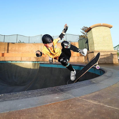 Triple Eight Lil 8 Kids Helmet – Ideal for Biking, Skateboarding, in-Line Skating, Rollerblading and Scooter