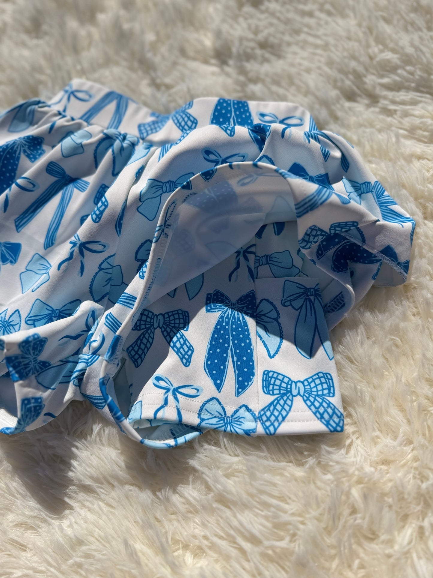 Blue Tide Bows Yoga Short Set
