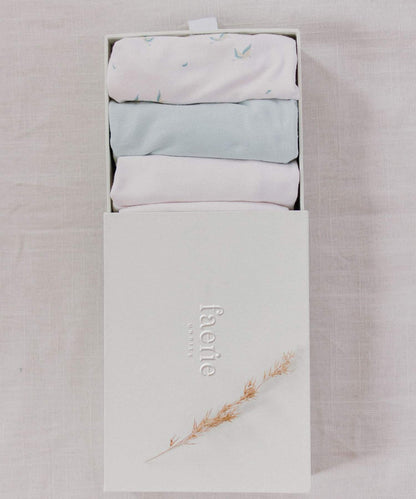 White Sleeveless Pk