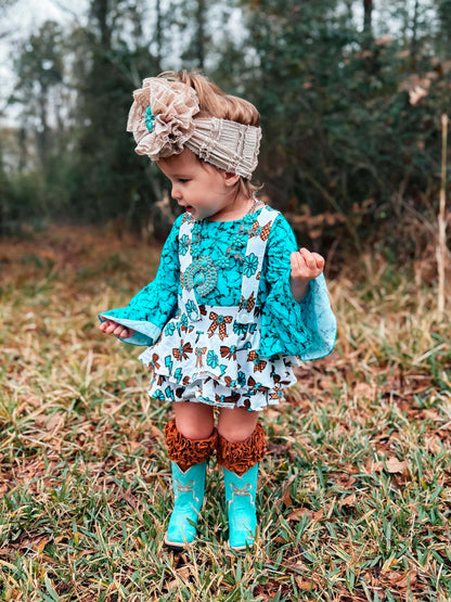 Turquoise Slab Bell Sleeve Leo/Top