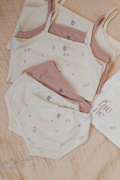 Girl's Panty Set