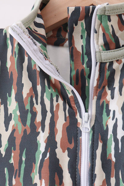 Camo Duck Embroidered Zip Vest