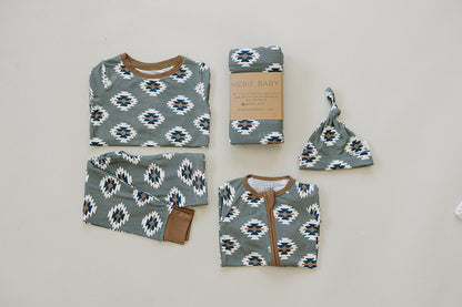 Southwest Aztec Ribbed Bamboo Zipper
