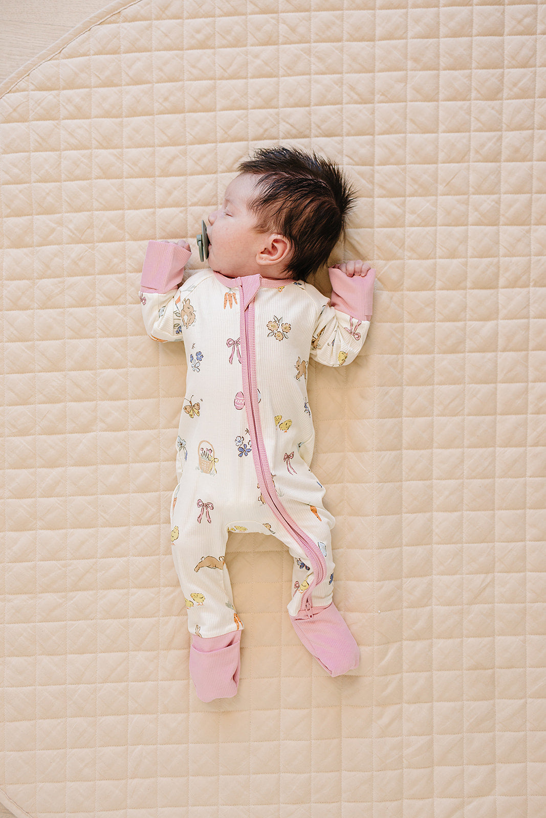 Pink Bunny Ribbed Bamboo Zipper