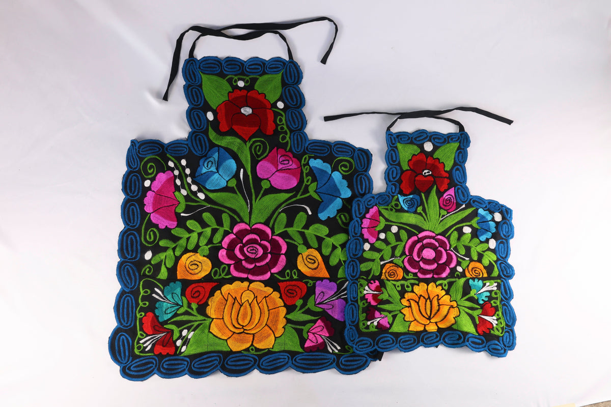 Embroidered Floral Apron Set