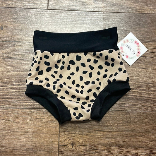 Taupe Dalmatian Bummies